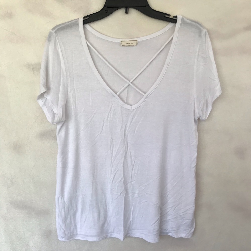 Aran’s Den White T Shirt with Criss Cross Straps
